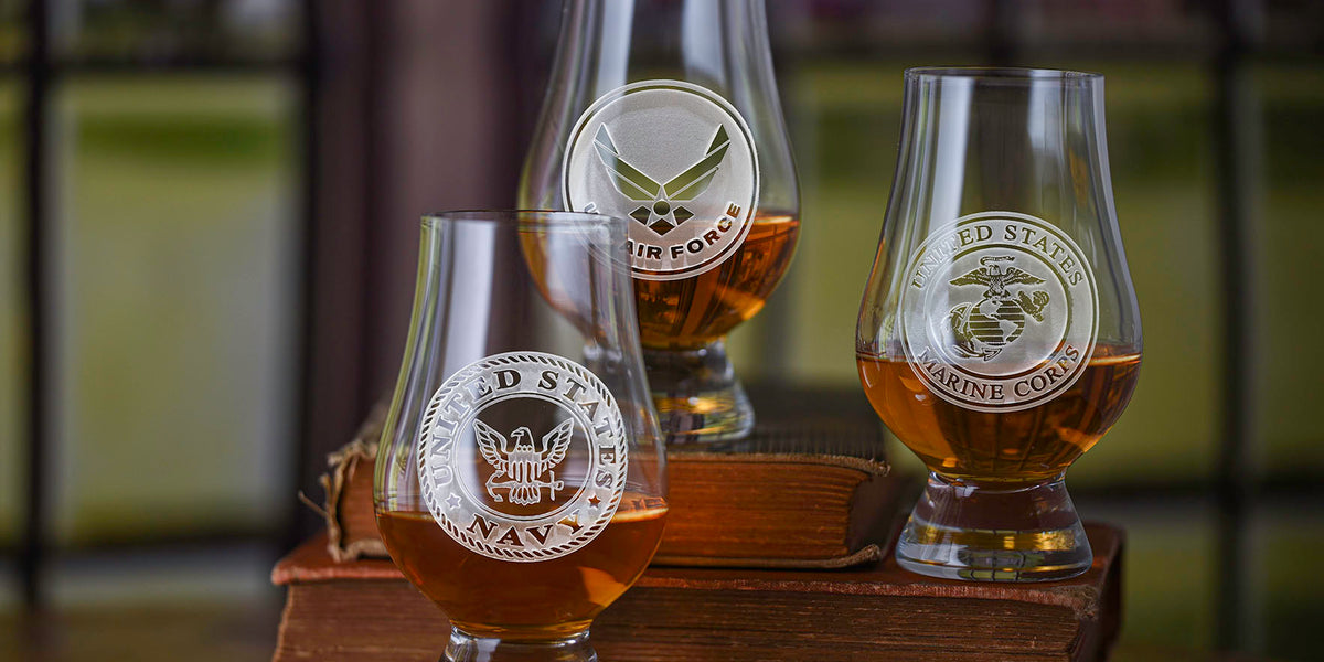 Engraved and Personalized Marine Corps Pub Pint Glasses– Crystal