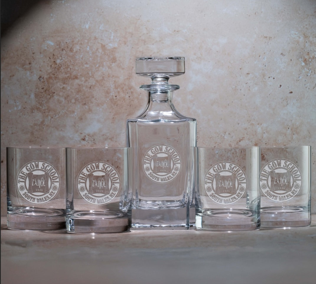 Gow Decanter and 4 whiskey glasses