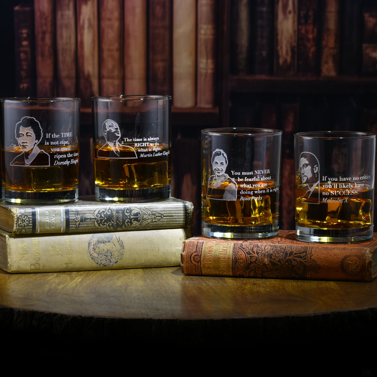 Black Leader Quotes Beer Glass Set "Love Knows No Color"