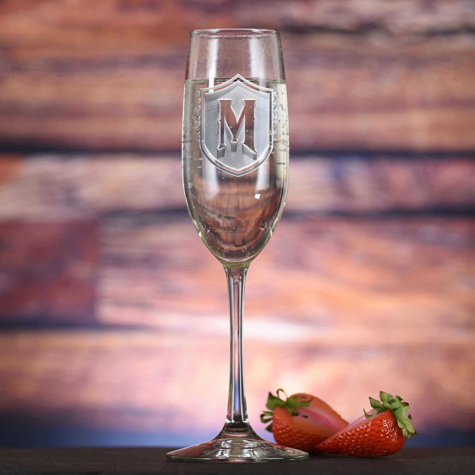 Engraved Champagne Flute M22