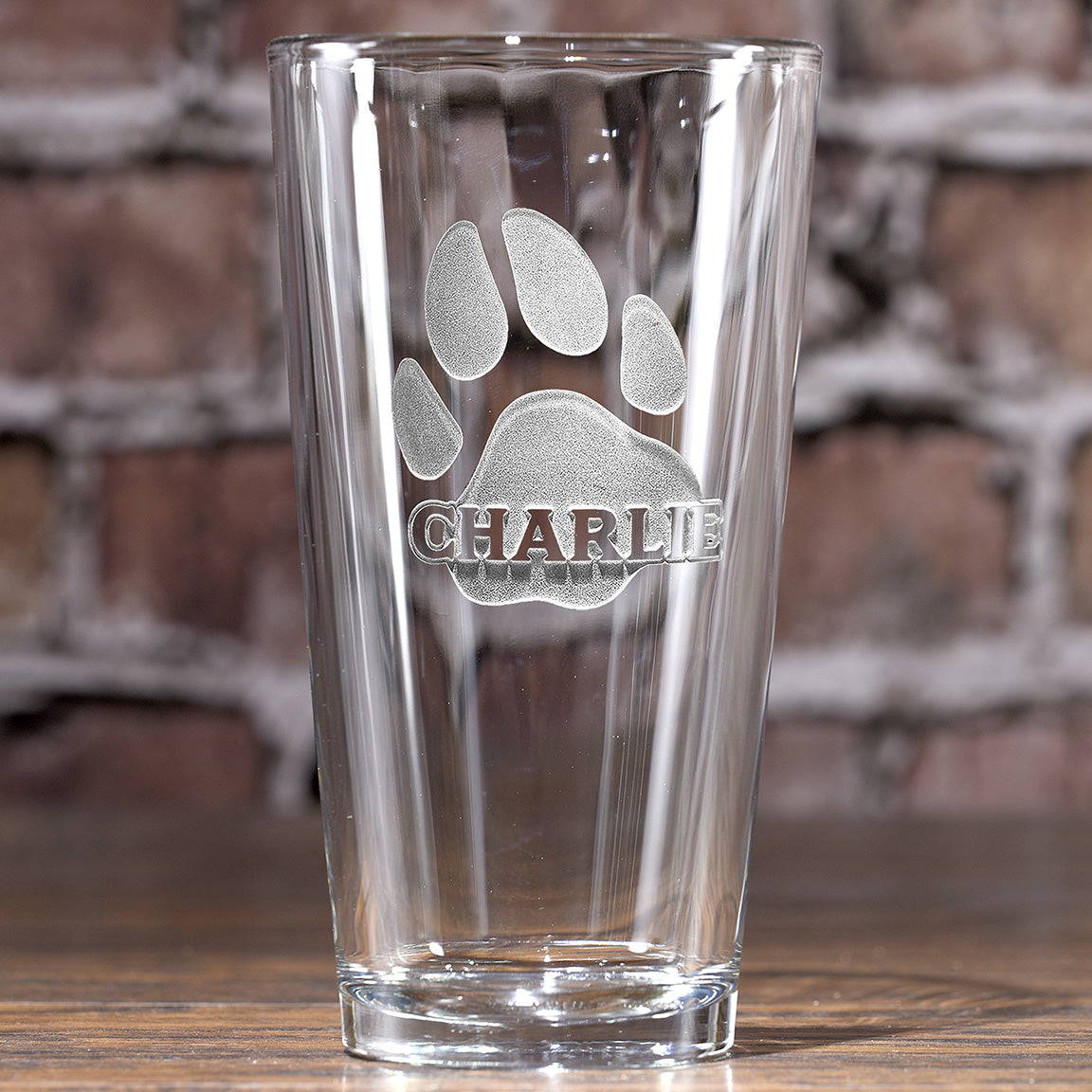 Dogs Name & Paw Print, Engraved Pint Pub Glass - Gift For Pet Lovers
