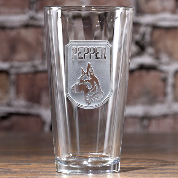 Dog Lover Gifts, Engraved personalized dog breed pint or pub glass. 