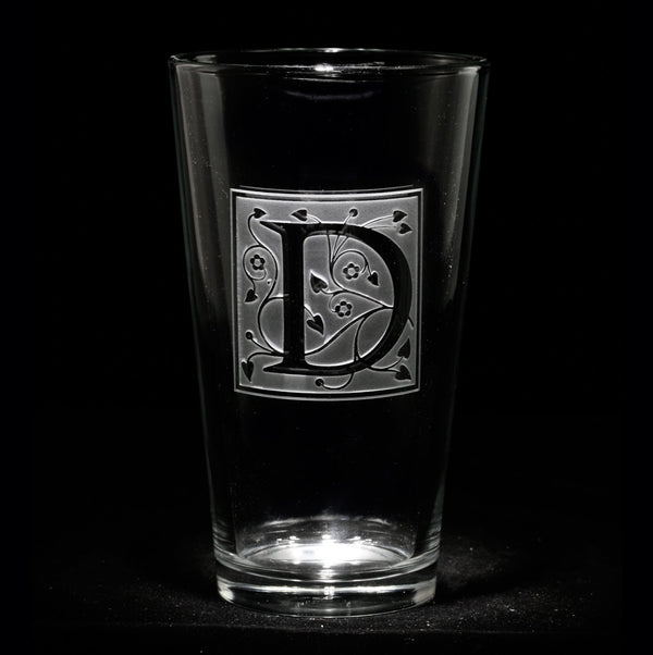 Engraved Letter Initial on Pub Pint Water Glass