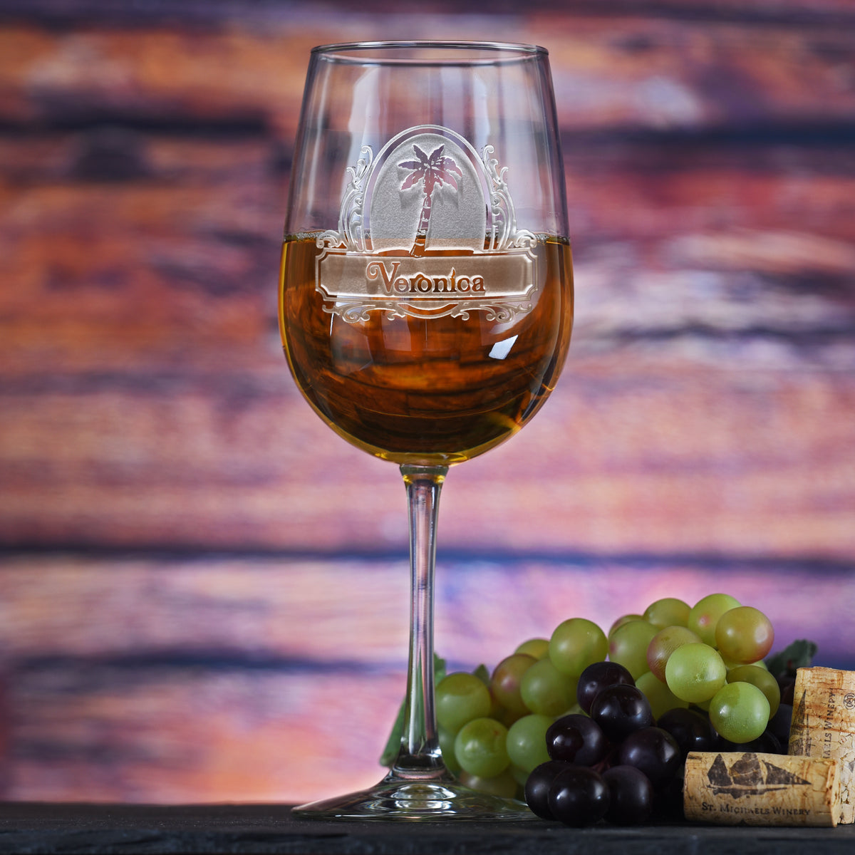 Personalized Palm Tree Wine Glass